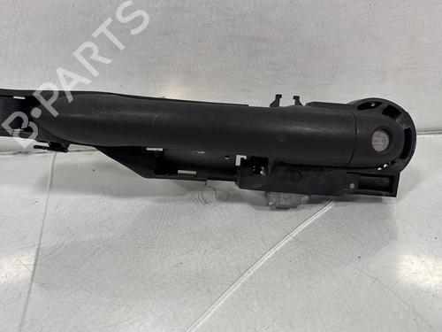 Used Front left exterior door handle RENAULT CLIO III (BR0/1, CR0/1) 1.5 dCi (BR17, CR17) (86 hp) 30307452