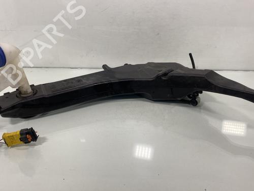 Used Windscreen washer tank PEUGEOT 308 SW II (LC_, LJ_, LR_, LX_, L4_) 1.6 BlueHDi 120 (120 hp) 22178245
