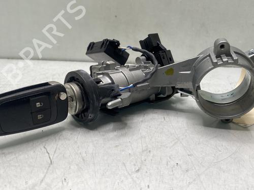 Used Ignition barrel Ignition barrel OPEL CORSA E (X15) 1.4 (08, 68) (90 hp) 31379465 31379465