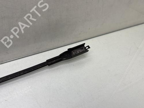 front-windshield-wiper-arm-mercedes-benz-m-class-w164-2005-2006-2007-2008-2009-2010-2011-2012-33238298 main image