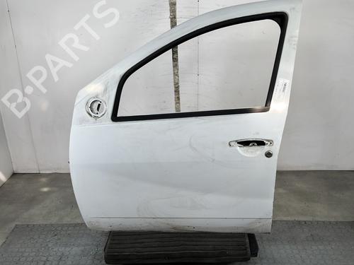 Used Left front door DACIA SANDERO 1.4 (BS0C, BS0A, BS0G, BS1F, BS0E) (75 hp) 26715634