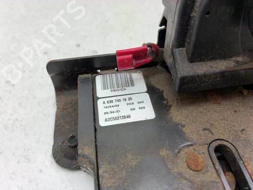 Used Tailgate lock Tailgate lock MERCEDES-BENZ VIANO (W639) CDI 2.2 (639.711, 639.713, 639.811, 639.813, 639.815) (150 hp) 39948451 39948451