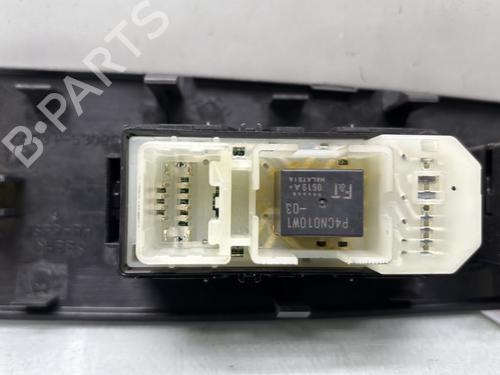 Right front window switch LEXUS IS II (_E2_) 220d (ALE20) | BP29841770I26