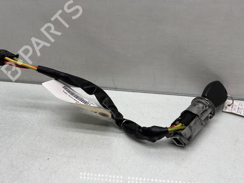 Used Ignition barrel Ignition barrel DACIA SANDERO 1.4 (BS0C, BS0A, BS0G, BS1F, BS0E) (75 hp) 32230555 32230555