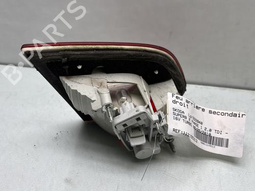 Right tailgate light SKODA SUPERB II (3T4) 2.0 TDI | BP29525272C80 