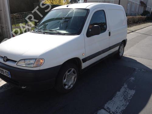 Front right lock PEUGEOT PARTNER Box Body/MPV (5_, G_)  | BP20015971C97 