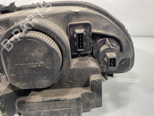 Used Right headlight Right headlight ALFA ROMEO 156 (932_) 1.9 JTD (932.A2B00) (110 hp) 20019001 20019001