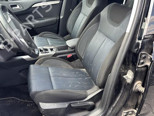 Left mirror CITROËN C4 II (NC_) 1.6 HDi 115 | BP31212445C26