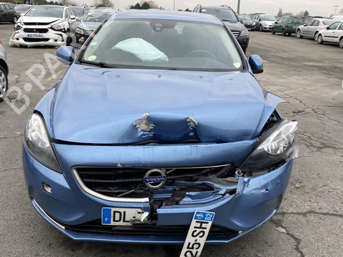 Windscreen washer tank VOLVO V40 Hatchback (525) D2 | BP32469933C113