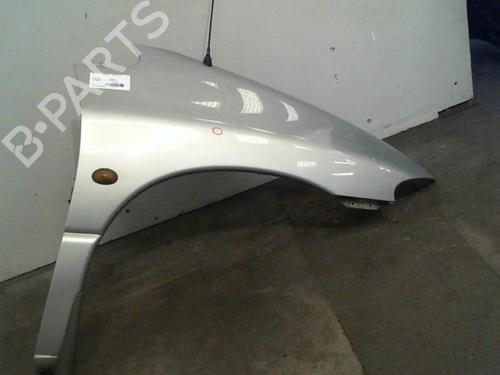 Used Right front fenders CHRYSLER VOYAGER / GRAND VOYAGER III (GS_, NS_) [1992-2001]  19984845