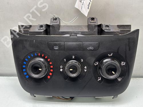 Used Climate control FIAT PUNTO EVO (199_) 1.2 (69 hp) 30307182