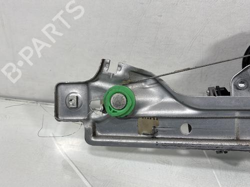 Rudehejsemekanisme venstre bagtil PEUGEOT 5008 (0U_, 0E_) 1.6 HDi | BP29968465C24 