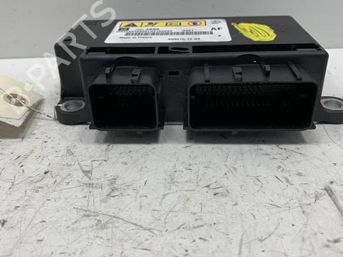 Used ECU airbags ECU airbags OPEL ASTRA J (P10) 1.4 (68) (100 hp) 20024047 20024047