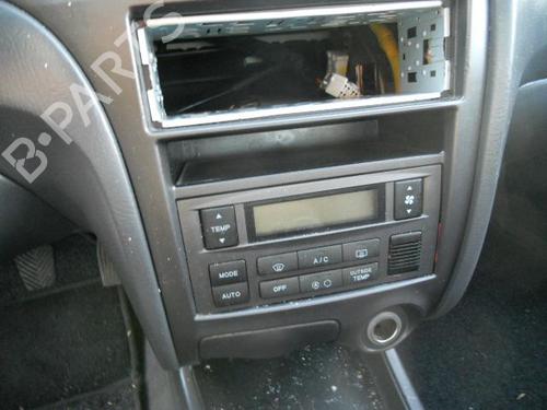 Left mirror HYUNDAI ELANTRA III (XD)  | BP20004647C26 