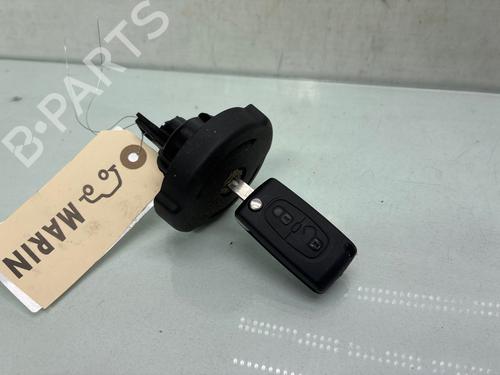 Tankdæksel Tankdæksel PEUGEOT 3008 I MPV (0U_) 1.6 HDi (114 hp) 36389188 36389188