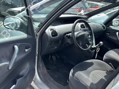 Left front door CITROËN XSARA PICASSO (N68) 1.6 HDi | BP30777907C2