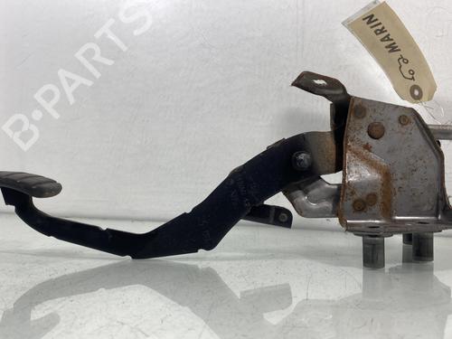 Clutch pedal RENAULT CLIO III (BR0/1, CR0/1) 1.5 dCi (BR17, CR17) | BP29507326I13 