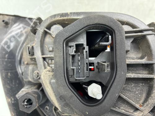 Used Right taillight Right taillight 38051963 38051963