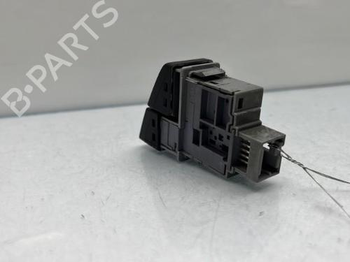 Used Warning switch Warning switch SUZUKI CELERIO (LF) 1.0 (AVK310) (68 hp) 19949198 19949198