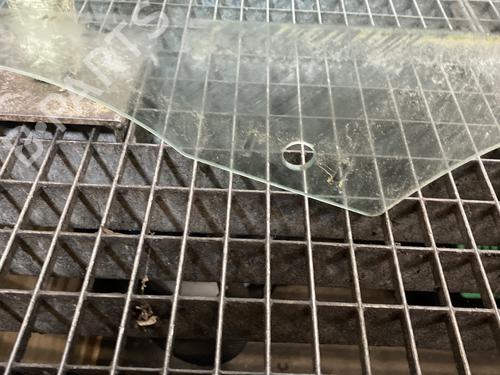Front left door window BMW 3 (F30, F80) 318 d | BP22319644C18 