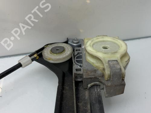 Front left window mechanism BMW 1 (E81) 118 d | BP40439231C22 - Image 4