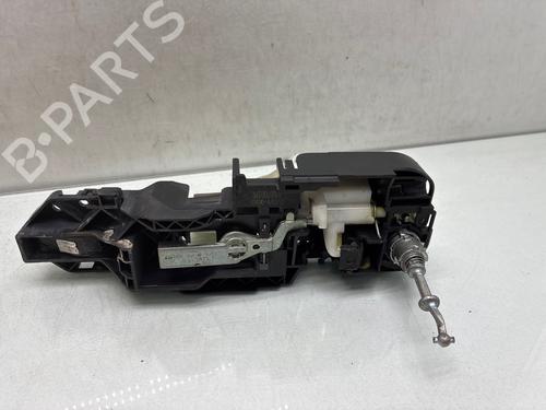front-left-exterior-door-handle-renault-megane-iii-hatchback-bz01_-b3_-2008-37409496 main image