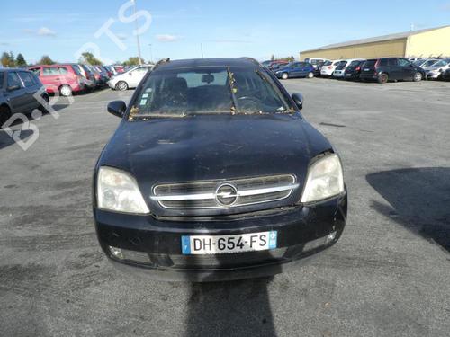 Left taillight OPEL VECTRA C Estate (Z02) 1.9 CDTI (F35) | BP21957665C34 