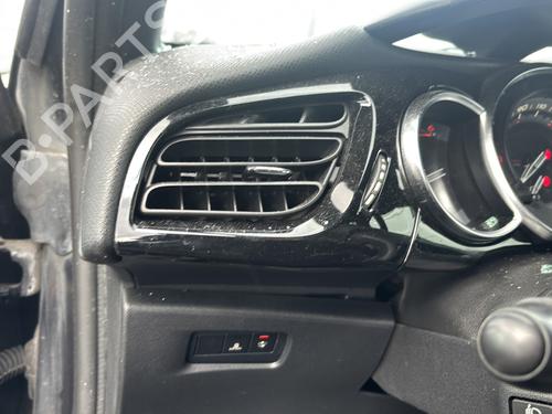Right front window switch CITROËN DS3 (SA_) 1.6 HDi 90 | BP38092679I26 - Image 19