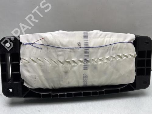 Used Passenger airbag MERCEDES-BENZ A-CLASS (W176) A 200 CDI (176.001) (136 hp) 30297174