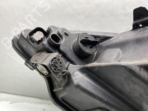 Used Right headlight Right headlight PEUGEOT 1007 (KM_) 1.4 16V (88 hp) 20934953 20934953