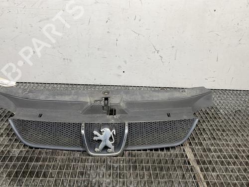 Used Grille PEUGEOT 406 (8B) 1.8 16V (110 hp) 30082781
