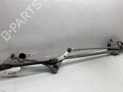 Used Front wiper motor MERCEDES-BENZ A-CLASS (W169) A 180 CDI (169.007, 169.307) (109 hp) 24960661
