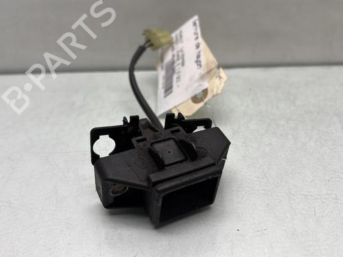 Used Tailgate lock RENAULT KANGOO Express (FC0/1_) 1.5 dCi (FC07, FC1R) (65 hp) 30107296