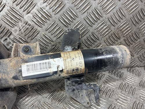 Used Left front shock absorber Left front shock absorber 37452247 37452247