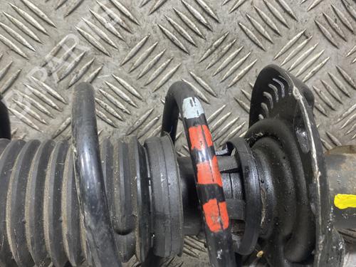 Used Left front shock absorber Left front shock absorber AUDI A3 (8P1) 1.6 TDI (105 hp) 25261622 25261622