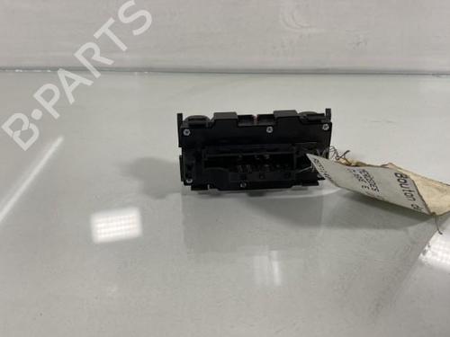 Used Warning switch Warning switch MERCEDES-BENZ E-CLASS (W210) E 290 Turbo-D (210.017) (129 hp) 20005691 20005691