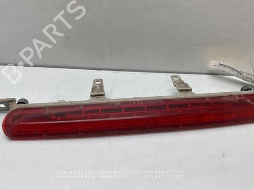 Used Third brake light JEEP CHEROKEE (KL) 2.2 CRD 4x4 (200 hp) 29544351