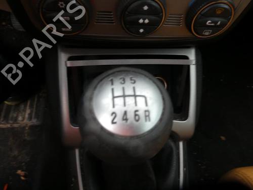 Pulsante luci di emergenza ALFA ROMEO GT (937_) 1.9 JTD (937CXN1B) | BP19997481I22 