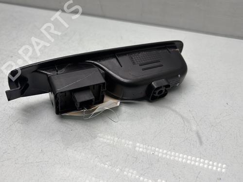 right-rear-window-switch-renault-megane-iv-hatchback-b9amn_-2015-32175565 main image
