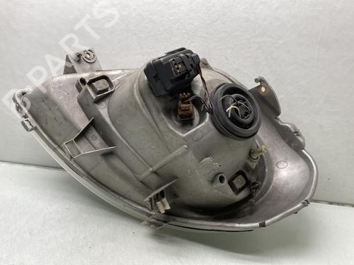 Used Right headlight Right headlight OPEL VIVARO A Van (X83) 1.9 DTI (F7) (101 hp) 22348423 22348423