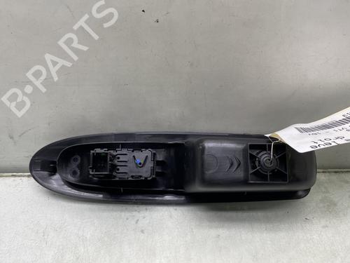 Used Right rear window switch Right rear window switch CITROËN C4 II (NC_) 1.6 VTi 120 (NC5FS0, NC5FS9) (120 hp) 23765850 23765850