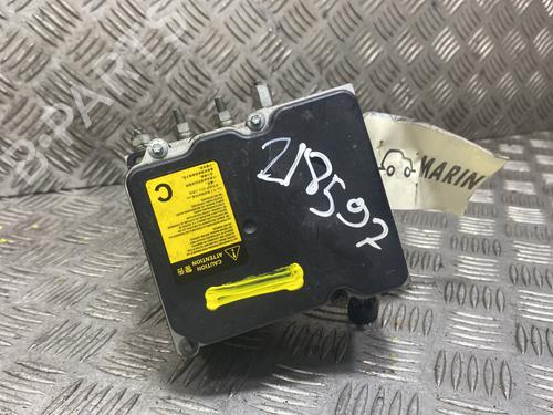 Used ABS pump TOYOTA COROLLA Saloon (_E15_) 1.4 D-4D (NDE150) (90 hp) 22733324