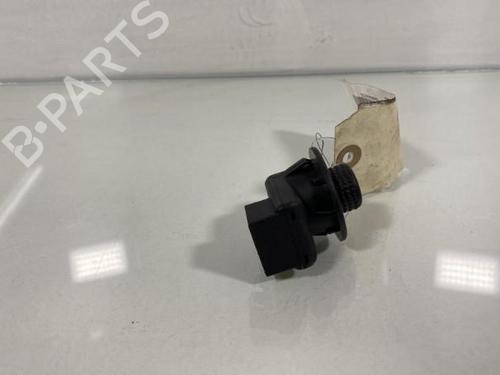 mirror-switch-dacia-sandero-14-mpi-lpg-8200214919-2008-19995672 main image