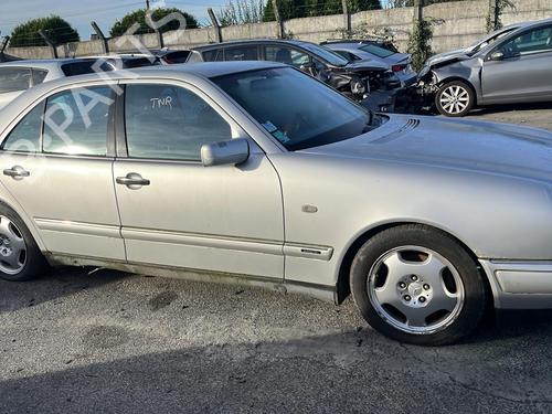 Switch MERCEDES-BENZ E-CLASS (W210) E 300 Turbo-D (210.025) | BP19976008I30 