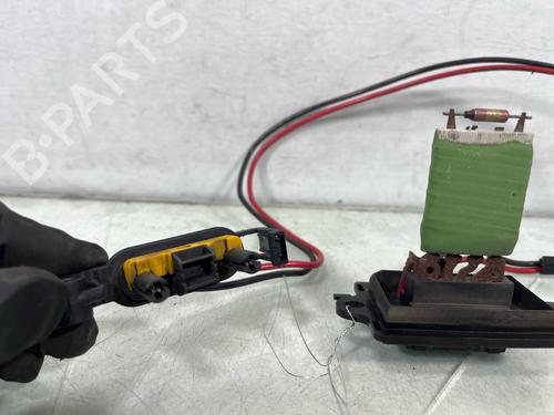 heater-resistor-renault-twingo-ii-cn0_-2007-32225259 main image
