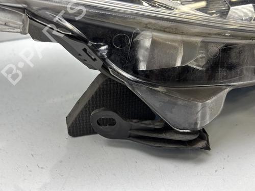 Right headlight PEUGEOT 208 I (CA_, CC_) 1.2 VTI 82 | BP31906140C29