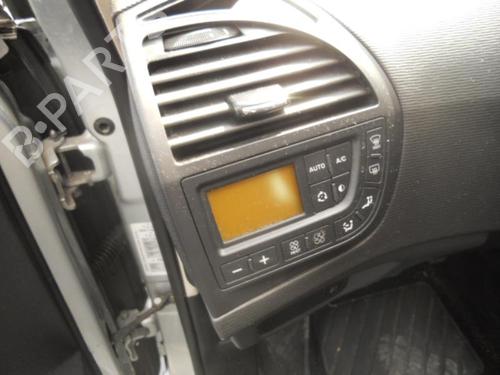 Climate control CITROËN C4 Grand Picasso I (UA_) 2.0 HDi 138 | BP20018873I5 