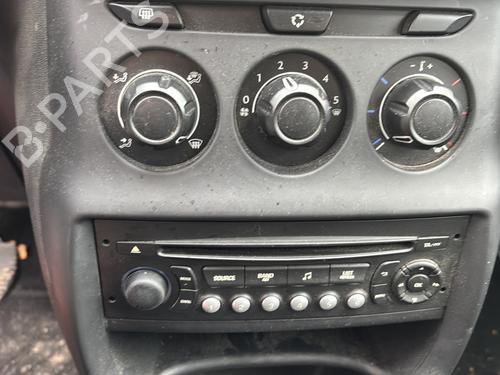 Used Parts CITROËN C3 II (SC_)  1.0 VTi 68  4421074