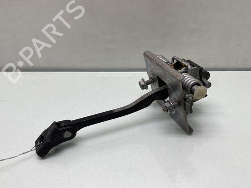 Used Hinge/Door check strap PEUGEOT 5008 (0U_, 0E_) 1.6 HDi (110 hp) 26495791