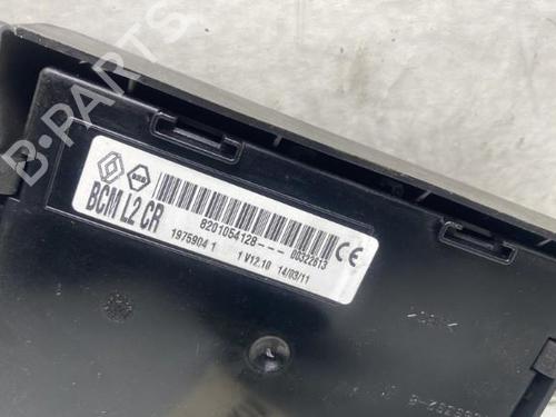 Used Fuse box Fuse box RENAULT CLIO III (BR0/1, CR0/1) 1.5 dCi (75 hp) 19951956 19951956